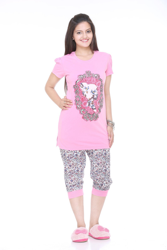 Colors & Blends Capri Women Printed Pink Top & Capri Set