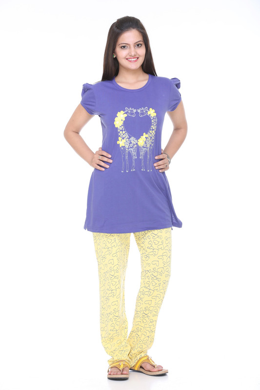Colors & Blends Lower Women Printed Purple Top & Pyjama Set