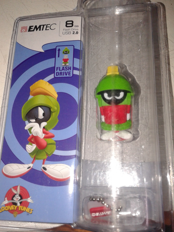 Emtec Looney Tunes Marvin Pendrive 8 GB Pen Drive(Green) RS.999 (60.00% Off) - Flipkart