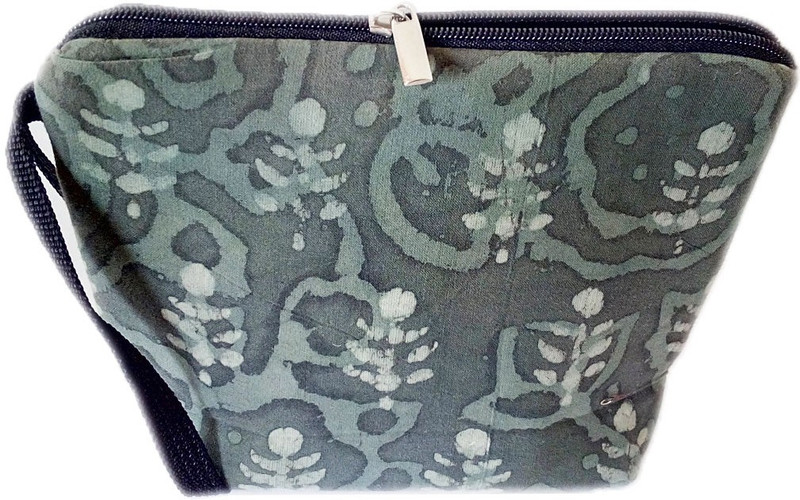 AUK Women Pouch Cosmetic Bag(Multicolor) AUK Women Pouch Cosmetic Bag(Multicolor)