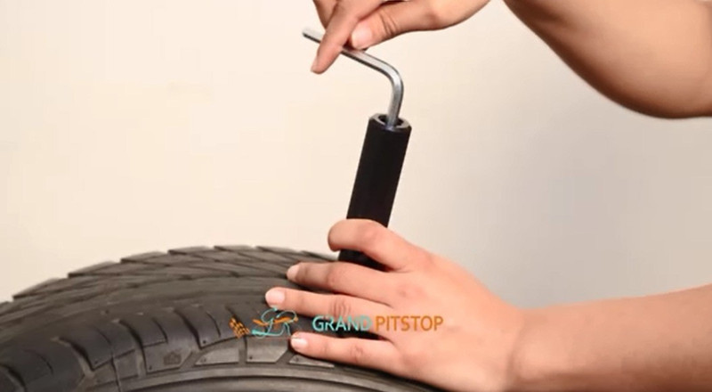 Grand Pitstop GPS-PPK001 Tubeless Tyre Puncture Repair Kit
