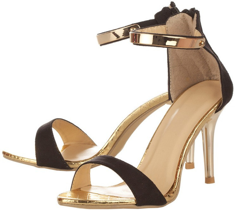 Vero Couture Women Black Heels