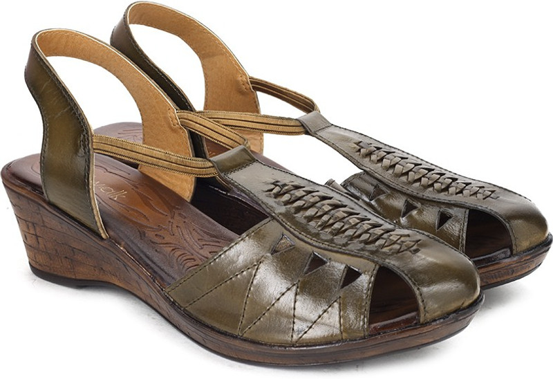 Catwalk Women Green Wedges