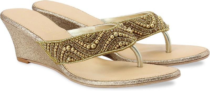Catwalk Fashion Women Gold Wedges