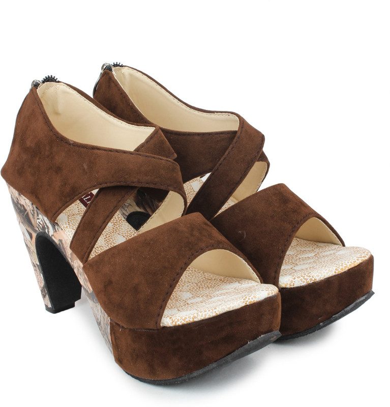 Moonwalk Women Brown Heels