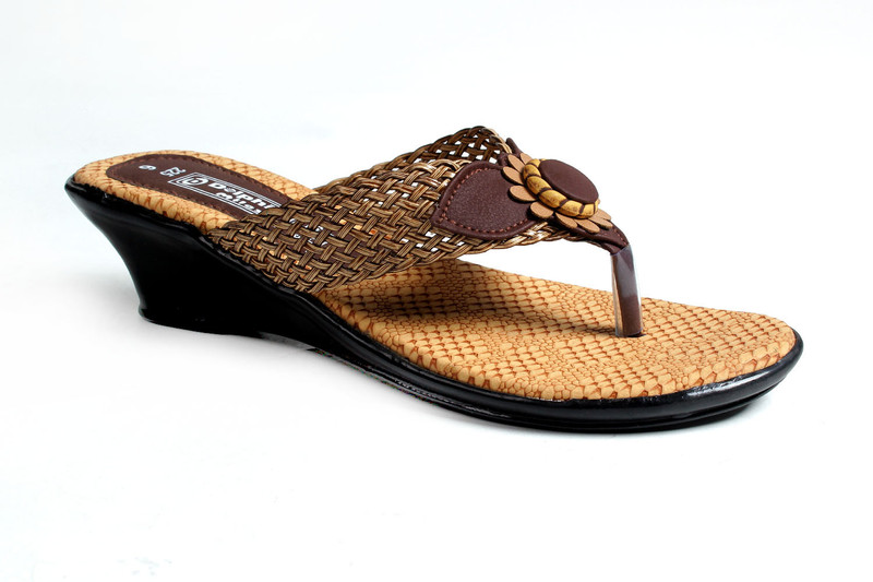 Dolphin Miles Titanic Heeled Women Brown Sandals