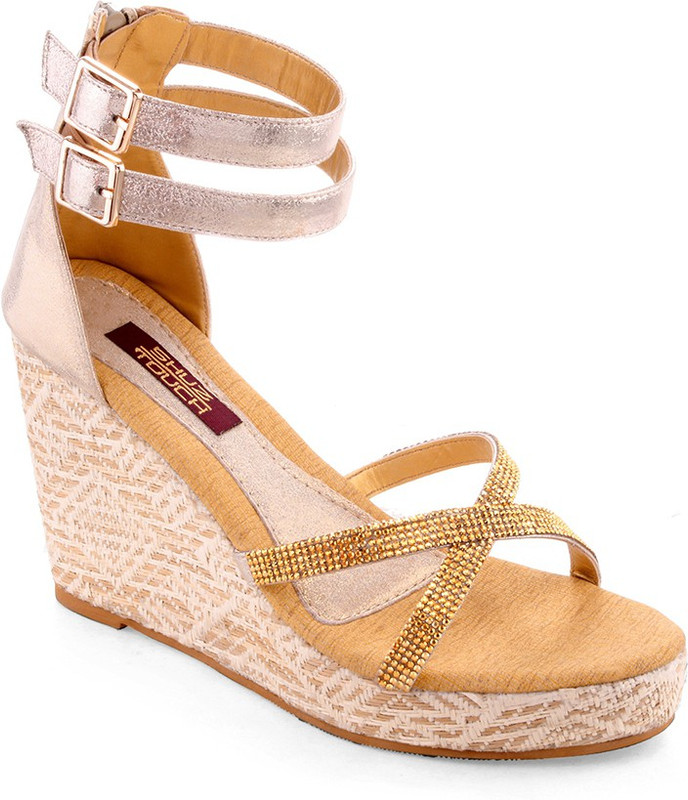 Shuz Touch Women Gold Wedges