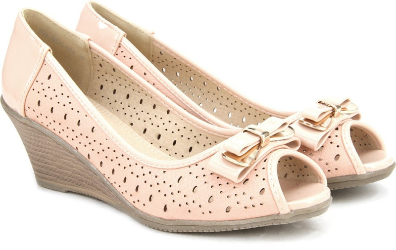 Addons Women Pink Wedges
