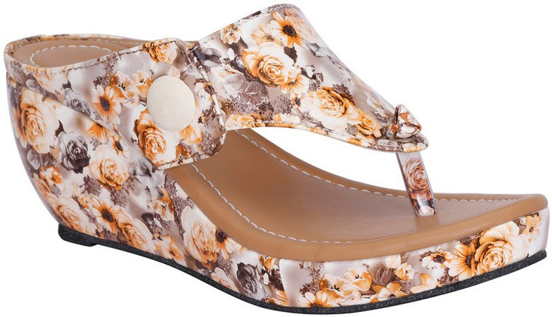 VAGON Women Multicolor Wedges