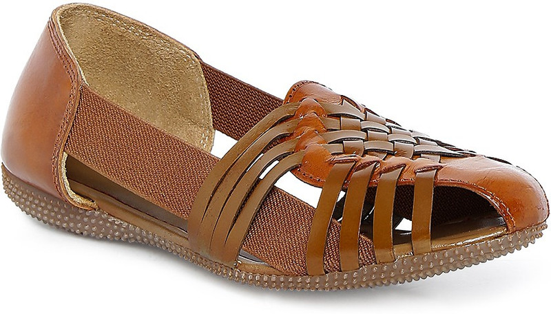 Catwalk Women Khaki, Brown Flats