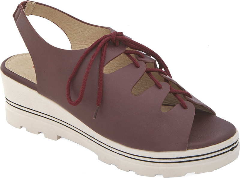 Vero Couture Women Red Wedges