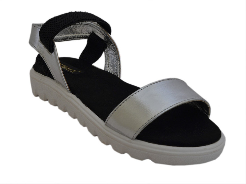1 Walk Women Grey Flats