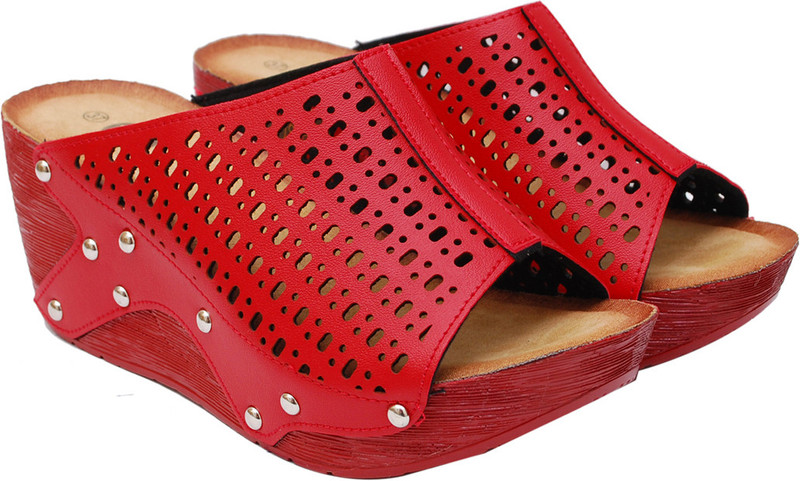 Ilo Women Red Wedges