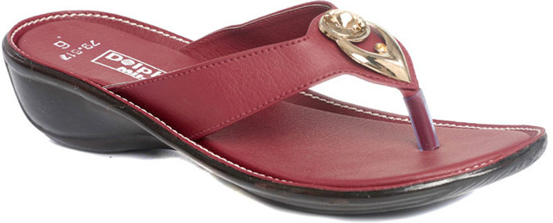 Dolphin Miles Highly Comfortable Slip-on Women Maroon Wedges