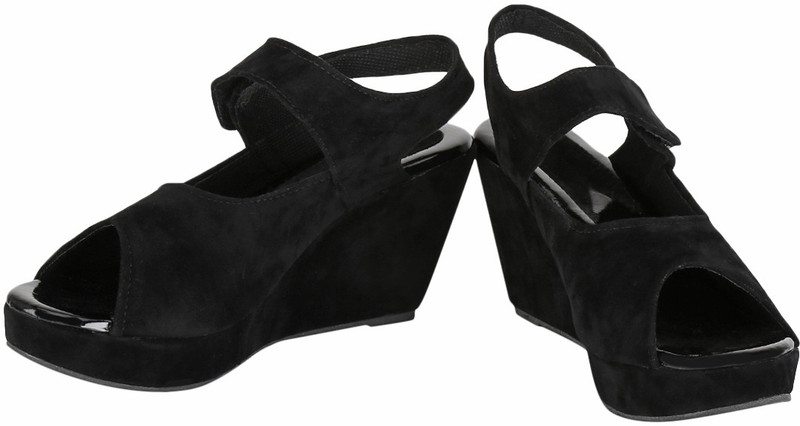 Hanna Women Black Wedges