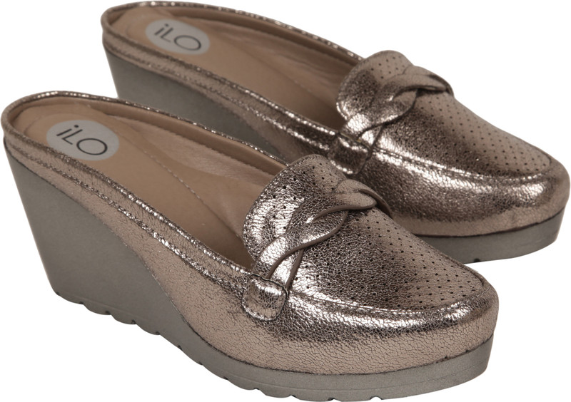 Ilo Women Grey Wedges