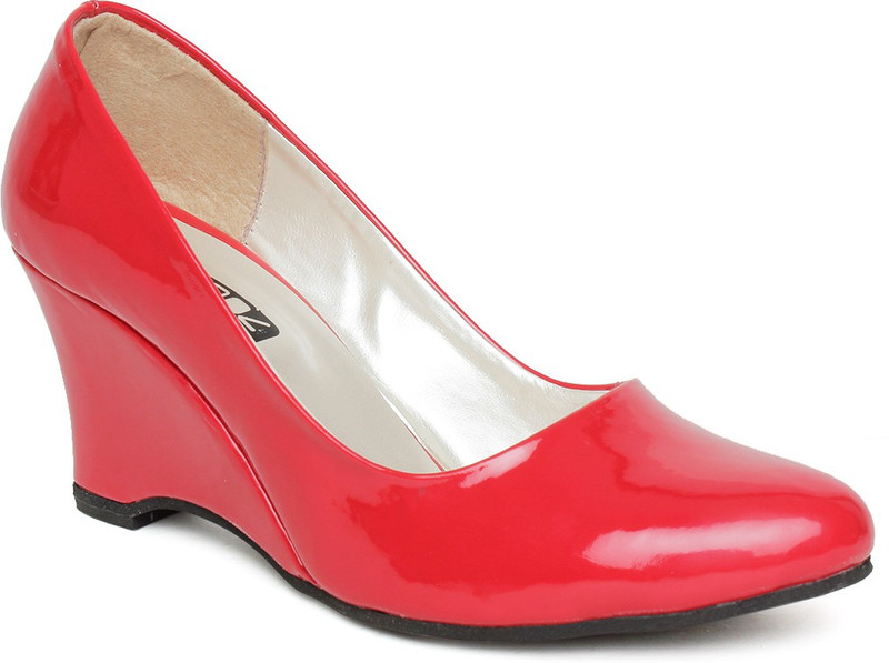 Vendoz Women Red Wedges