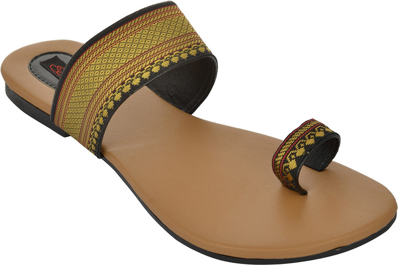 Exotique Women Black Flats