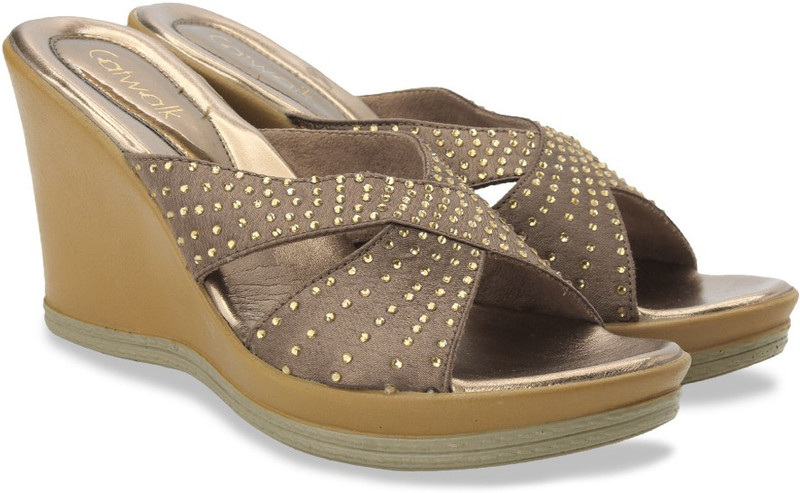 Catwalk Casual Women Gold Wedges