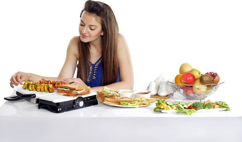 Nova 3 in 1 Panni Grill Press with Adjustable Temperature Control and Ceramic Coating Grill, Toast(Black and White)