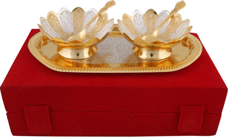 hand-e-Crafts Bowl Tray Serving Set(Pack of 5) RS.449 (73.00% Off) - Flipkart