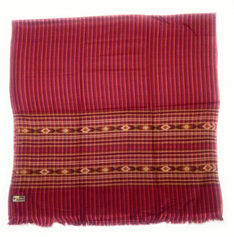 Vrinde Cotton Blend Solid Women Shawl(Maroon)