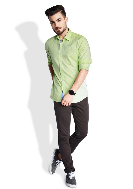 Parx Men Solid Casual Green Shirt