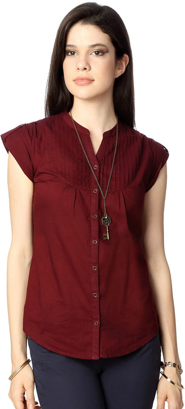 People Women Solid Casual Maroon Shirt