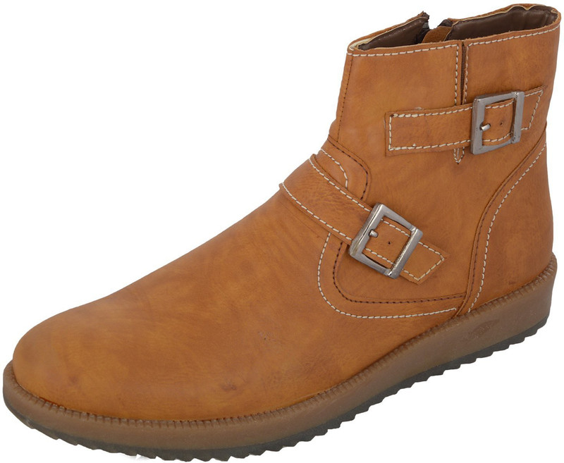 Zohran Footcare Tan Boots For Men(Tan) RS.999 (69.00% Off) - Flipkart