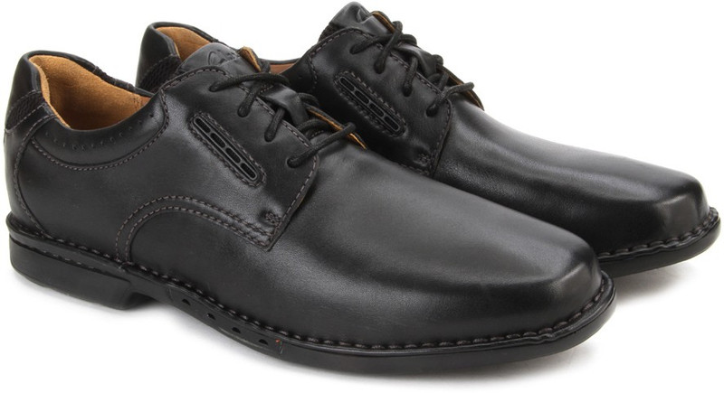 Clarks Genuine Leather Corporate Casual Shoes For Men(Black)