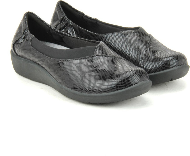 Clarks Sillian Jetay Black Combi Corporate Casuals For Women(Black)