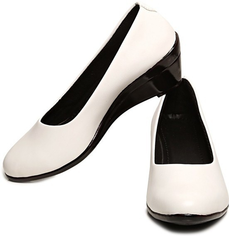 Bare Soles Casuals For Women(White) Bare Soles Casuals For Women(White)