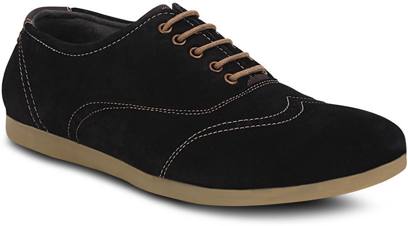 Get Glamr Stylish Brogues Casual Shoes For Men(Black) RS.499 (76.00% Off) - Flipkart