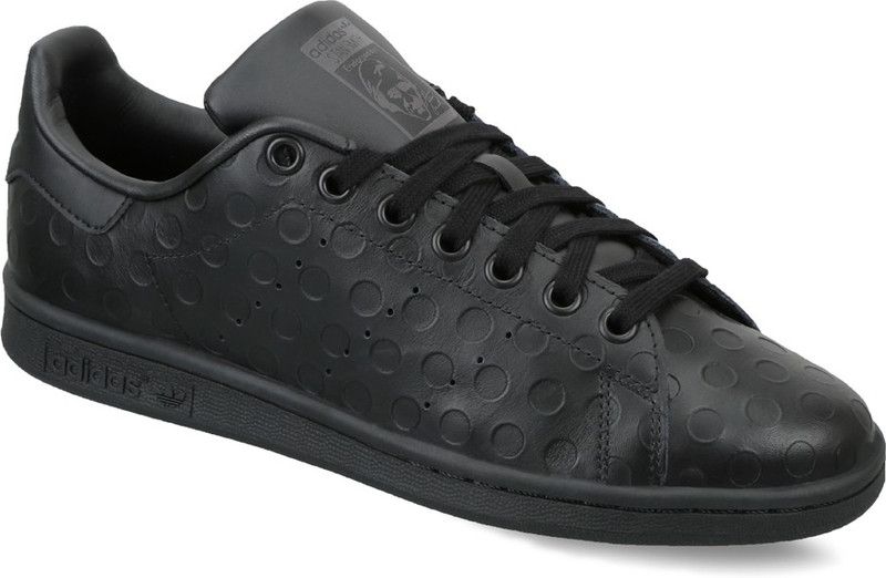 ADIDAS ORIGINALS STAN SMITH W Sneakers For Women(Black)