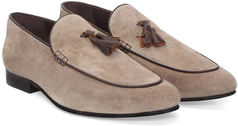 Bare Skin Moccasins Casual Shoes For Men(Grey, Beige)