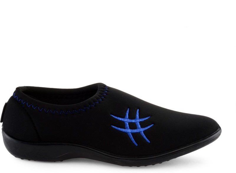 Lancer Casual Shoes For Women(Blue, Black)