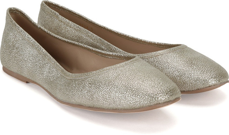 Miss CL By Carlton London Miss CL Bellies For Women(Silver)