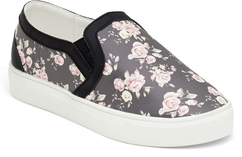 Larissa & Bella Casuals For Women(Black)