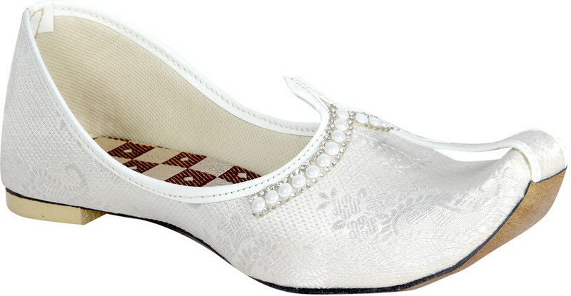 Panahi White Moti Diamond Jutis For Men(White)