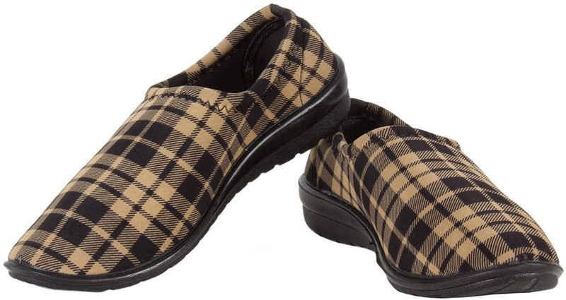 Soothe Shoes Casual Shoes For Women(Multicolor)