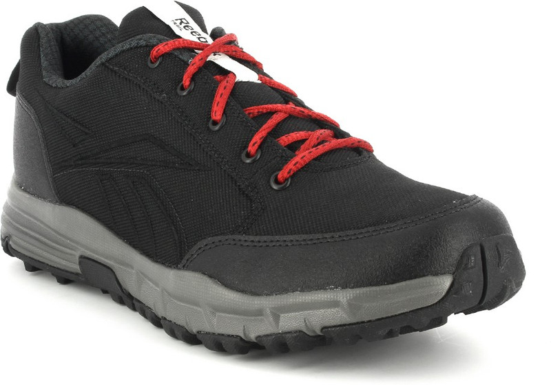 REEBOK Reverse Smash Lp Running Shoes For Men(Black)