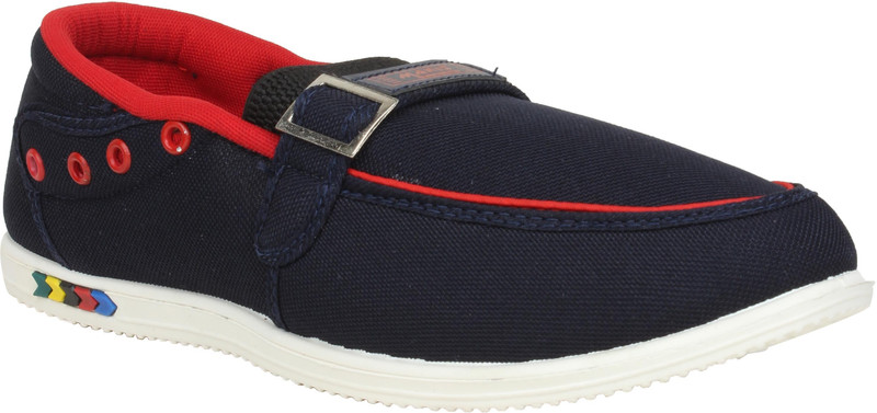 Stylistry Maxis Walking Casual Shoes For Men(Red, Black)