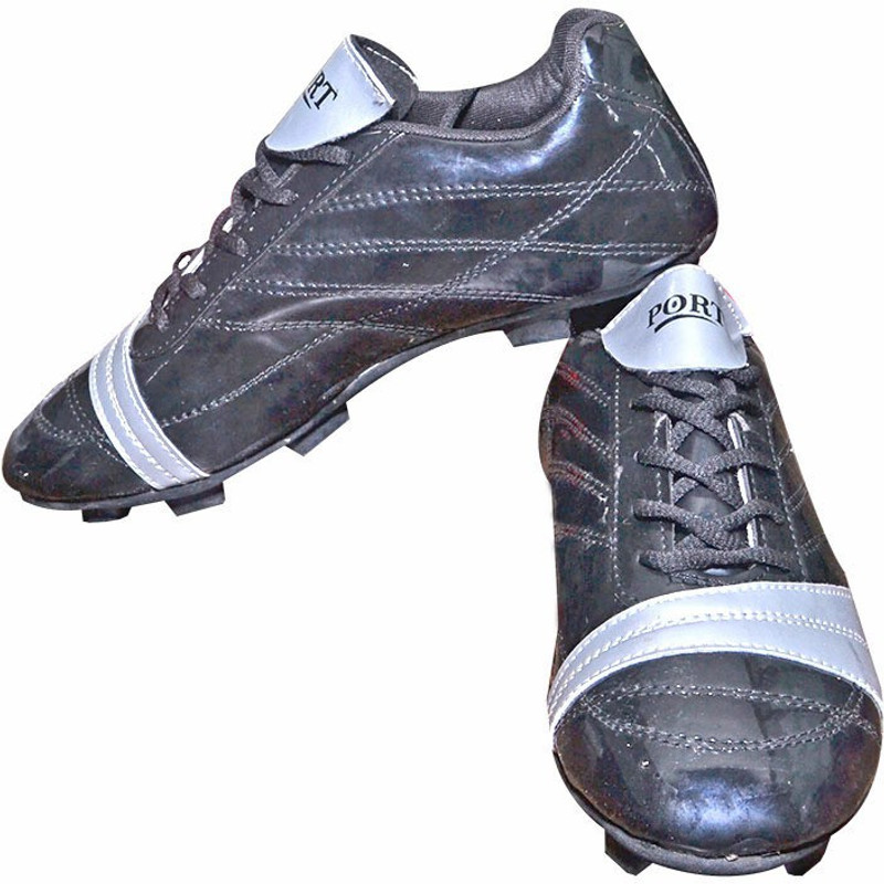 Port Black-Jack Football Shoes For Men(Silver, Black)