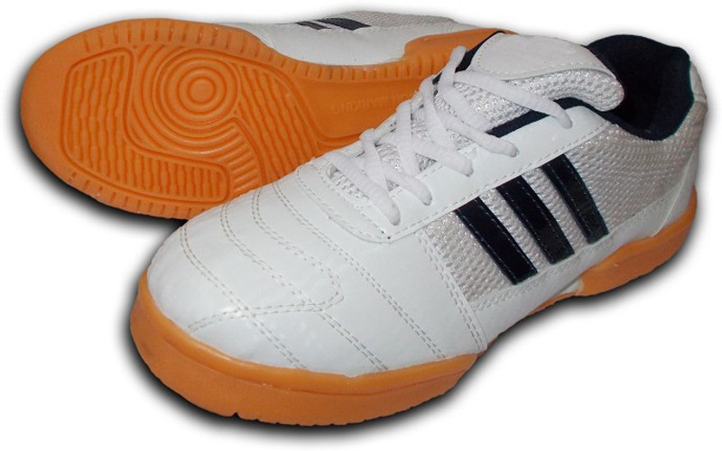 Port Boys(White) RS.3999 (79.00% Off) - Flipkart