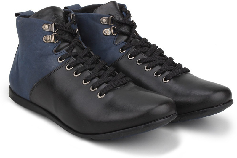Knotty Derby Thomas Hiking Corporate Casuals For Men(Blue, Black)