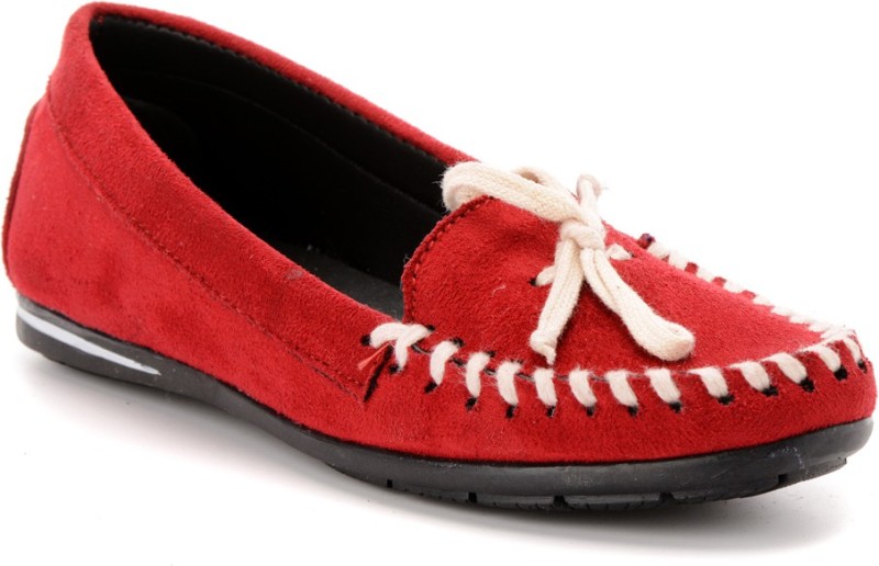 Bruno Manetti 7762 Loafers For Women(Red, White) RS.2499 (73.00% Off) - Flipkart