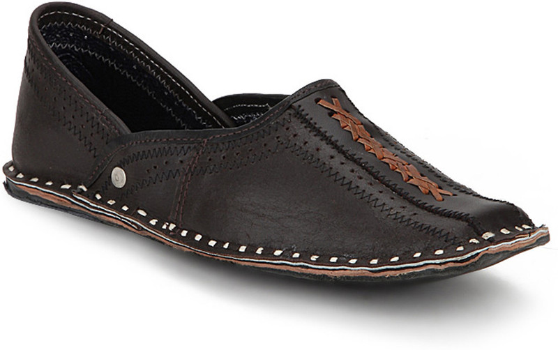 Paduki Ethnic Mojaris For Men(Black)