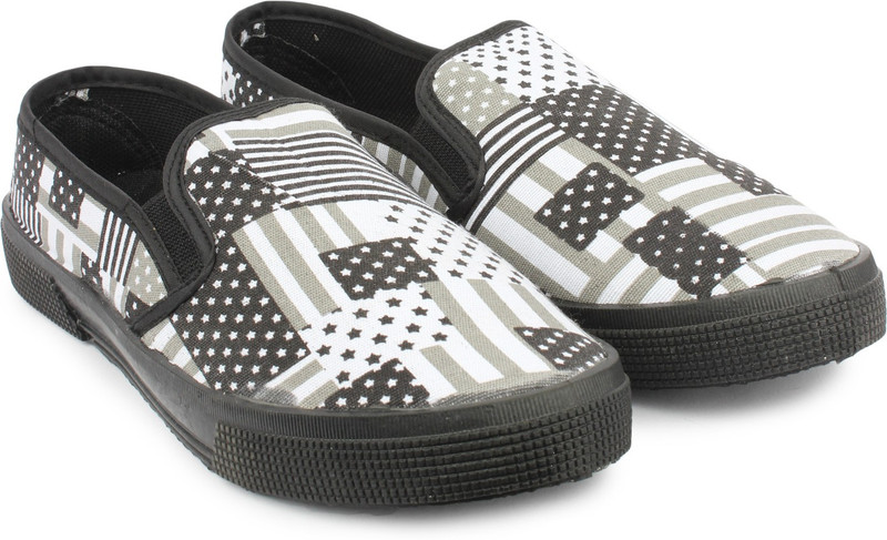 Shoetopia Slip On Sneakers For Women(Multicolor)