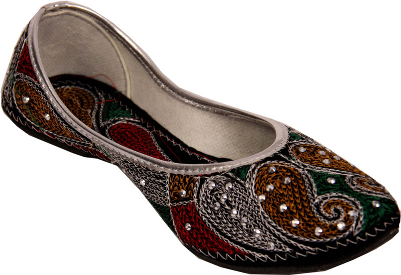 Goyal Peacock Design Bellies For Women(Multicolor)