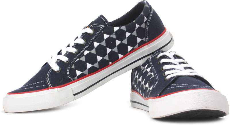 Sparx SM-89 Canvas Sneakers For Men(White, Blue, Grey)